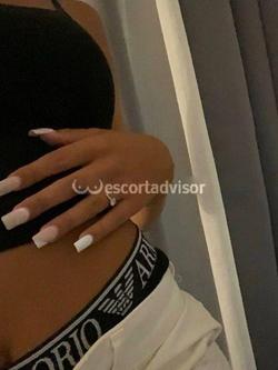 Escort 3931561822