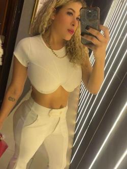 Mujeres 611331328