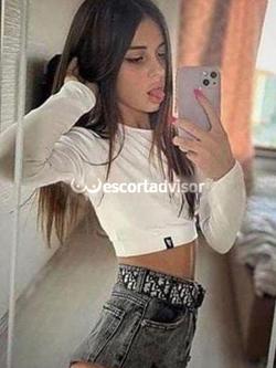 Escort 3272991919