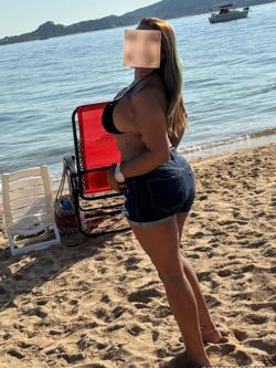 Mujeres 743035296