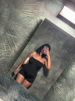 Mujeres 637093292