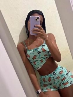 Mujeres 634018017