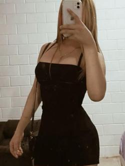 Mujeres 613840919