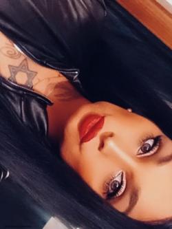 Mujeres 641380316