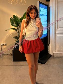 Mujeres 678854087