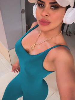 Mujeres 622830111