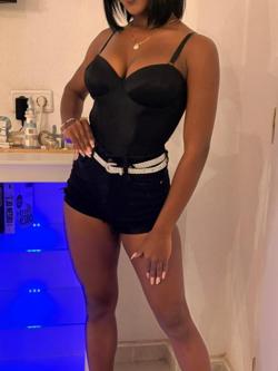 Mujeres 692496803