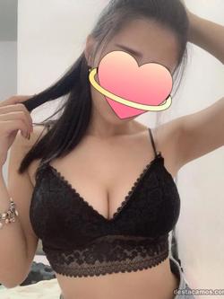 Mujeres 688076008