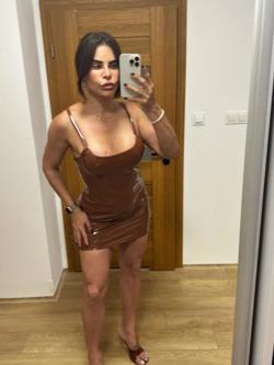 Mujeres 642001904