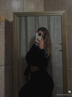Mujeres 722100958