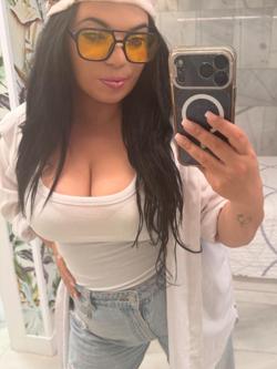Mujeres 643970341