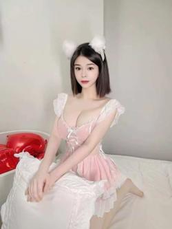 Mujeres 637131453