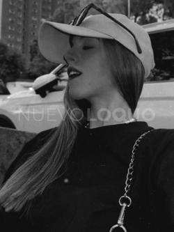 Mujeres 604277106