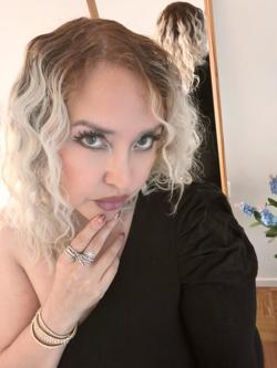 Mujeres 612420252