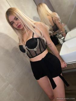 Mujeres 643015152