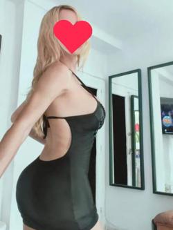 Mujeres 687251105