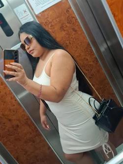 Mujeres 611273027