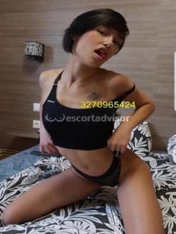 Escort 3270965424