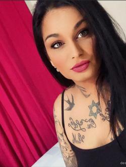 Mujeres 641380316
