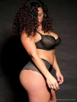 Mujeres 642821209