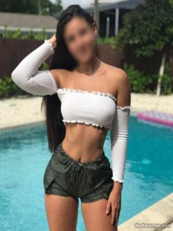 Mujeres 679842124