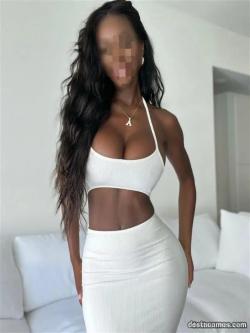 Mujeres 613504047