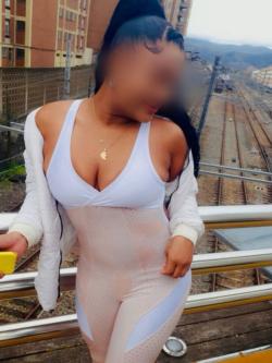 Mujeres 634187196