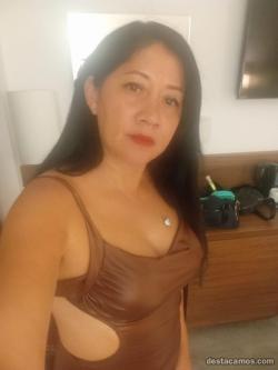 Mujeres 634382022