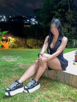 Mujeres 624014353
