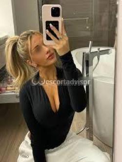 Escort 3270208948