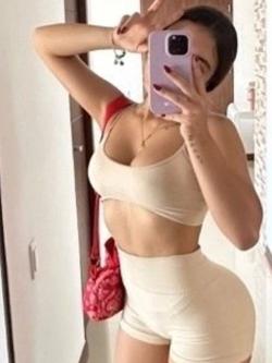 Mujeres 607864508