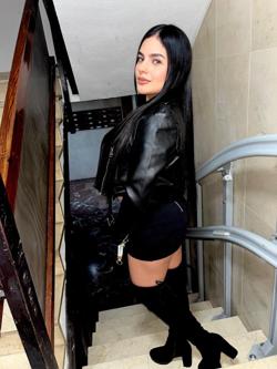 Mujeres 693345295