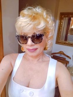 Mujeres 641970785