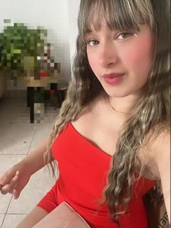 Mujeres 611332702