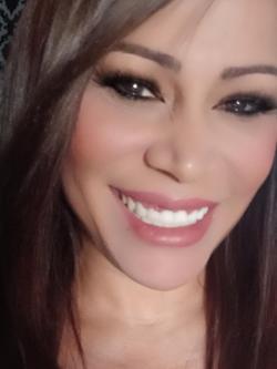 Mujeres 608095708