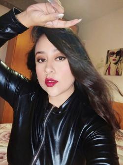 Mujeres 611279570