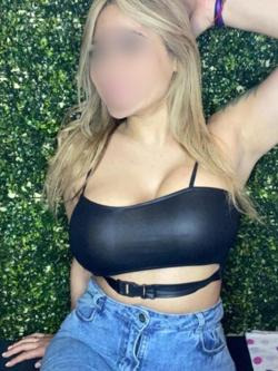 Mujeres 637976818