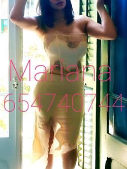Mujeres 654740744