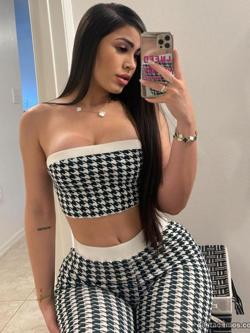 Mujeres 613770504