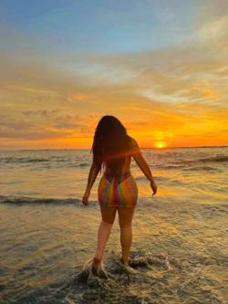 Mujeres 613960736