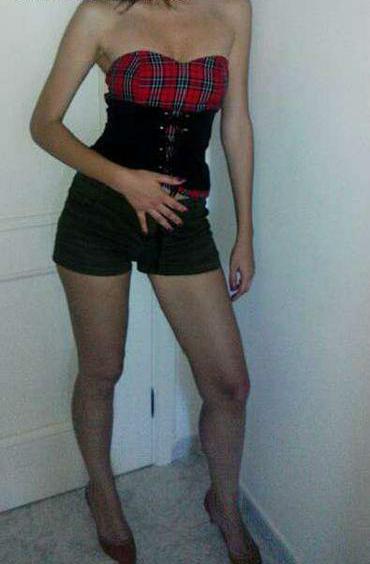 Mujeres 644008280