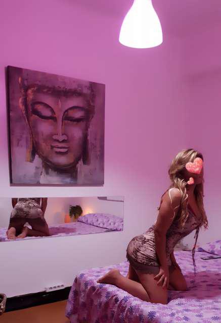 Mujeres 698247584