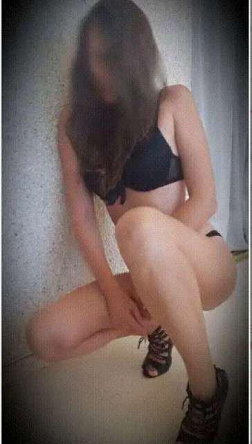 Mujeres 643616711