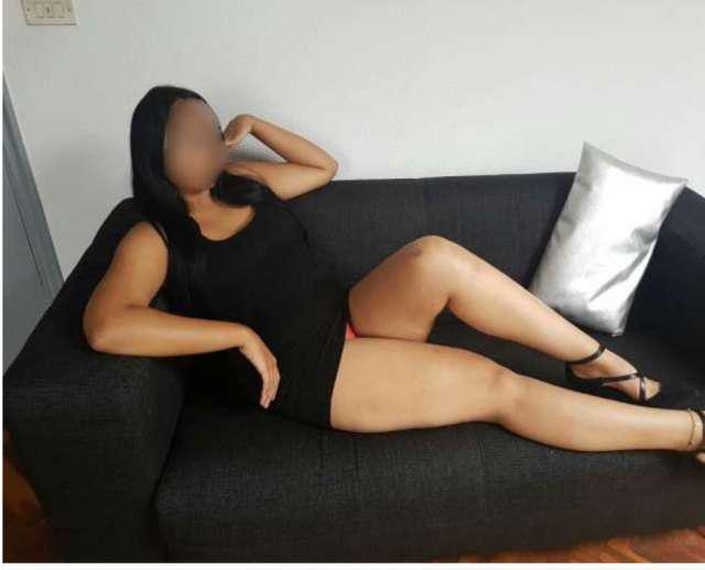 Mujeres 605600797