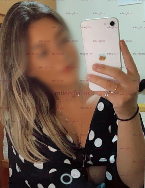 Mujeres 631545348
