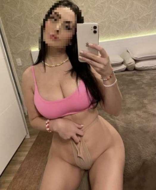 Mujeres 631084199
