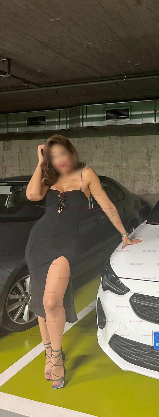 Mujeres 631003632