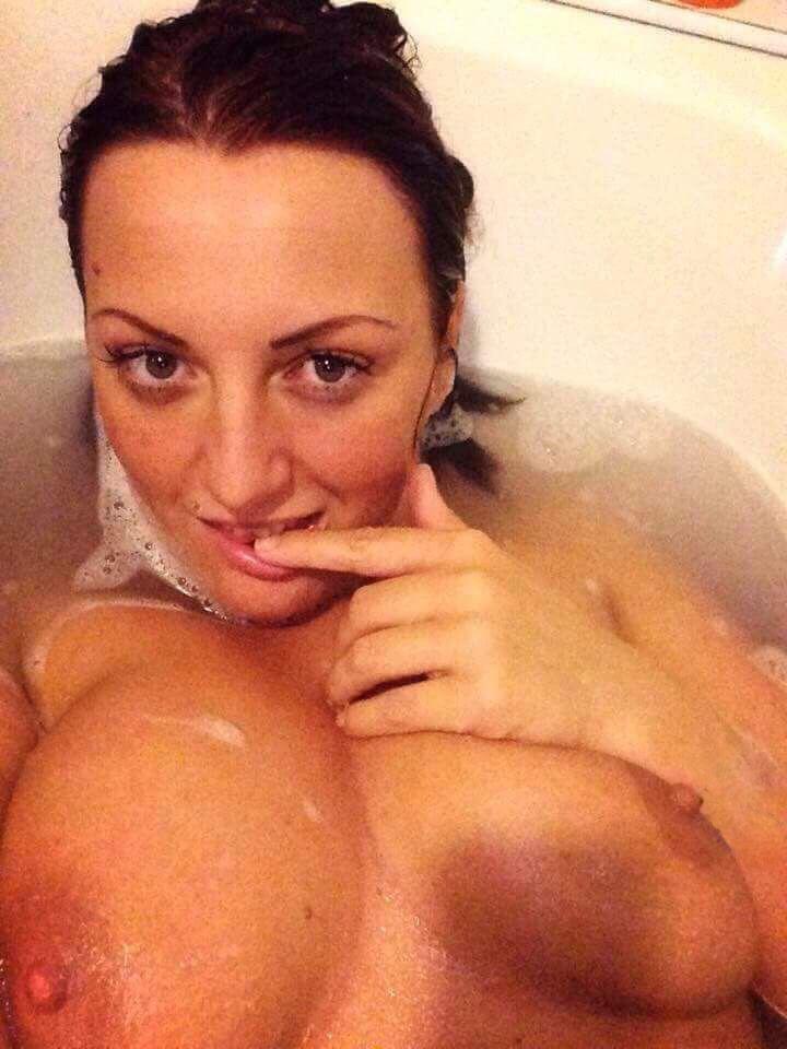 Escort 07402742623
