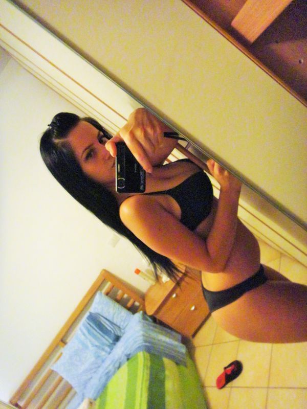 Escort 3408858159