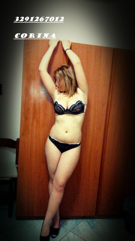 Escort 3291267012